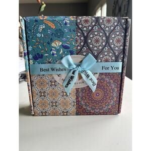 NEW Enjoy Your Life Gift Set of 4 Scented Candles Aromatherapy,100% Soy Wax NIB